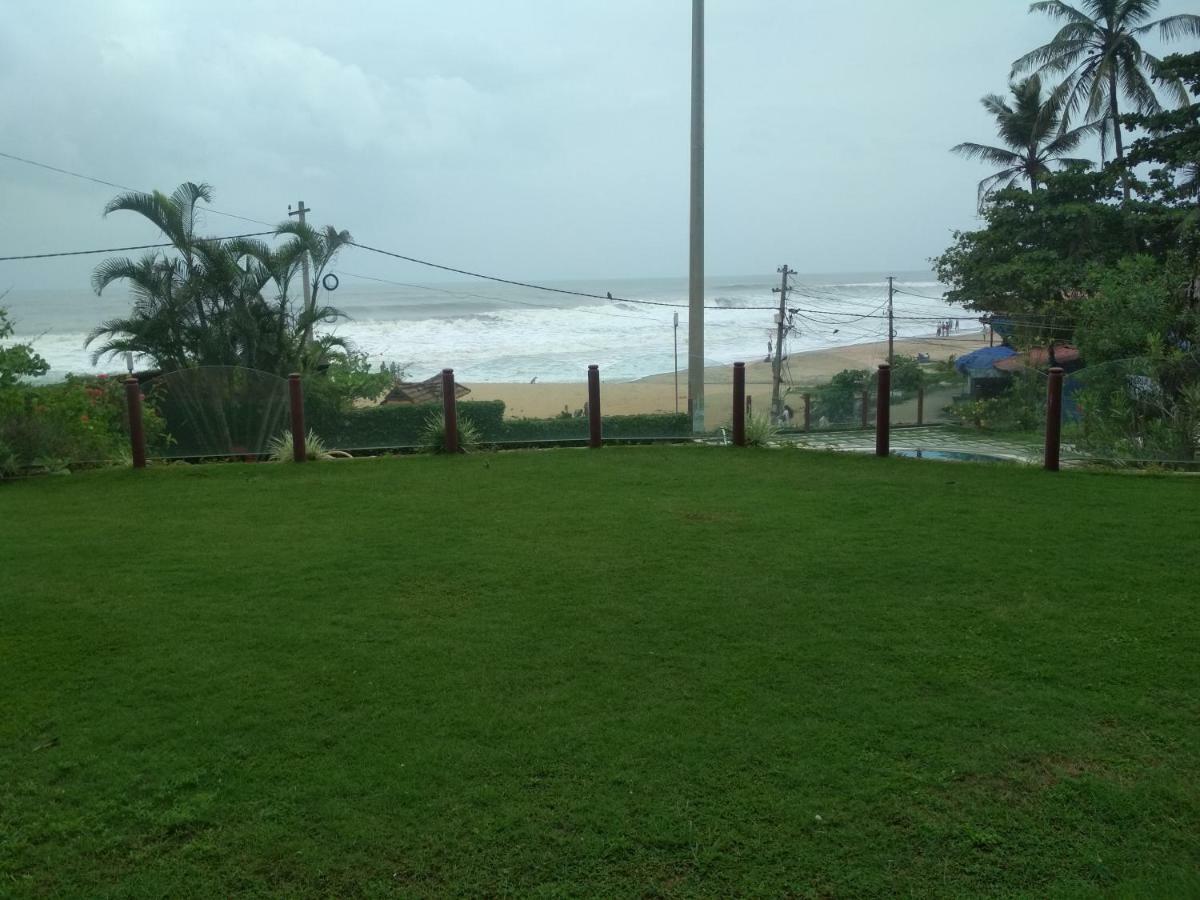 Hotel Hindustan Beach Retreat à Varkala Extérieur photo